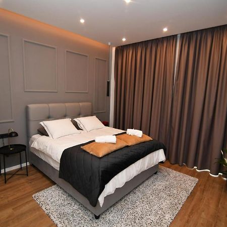 Nicole Apartment Rijeka Eksteriør billede