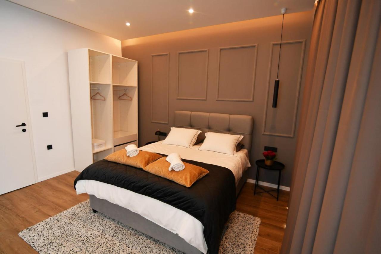 Nicole Apartment Rijeka Eksteriør billede